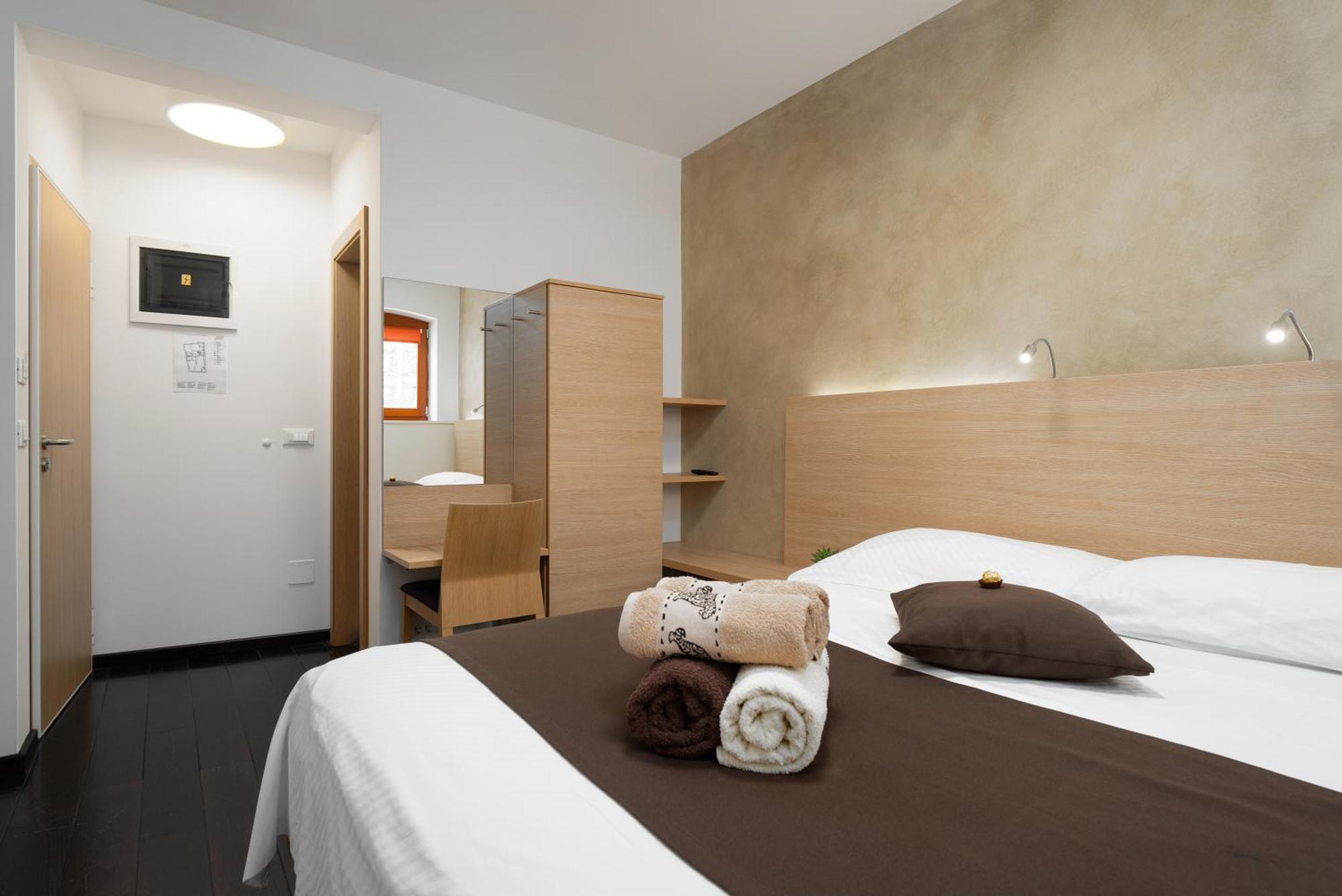 Boutique Wrungel Hotel Vrsar Exterior photo
